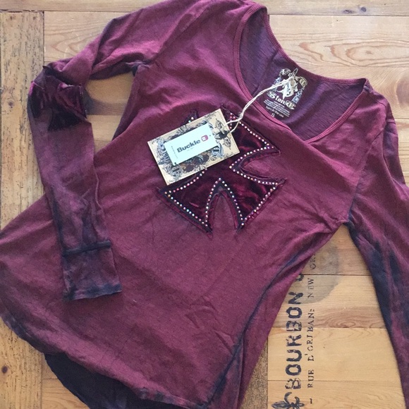 Buckle Velvet Stone maroon cross top NWT // 1 LEFT - Picture 3 of 8